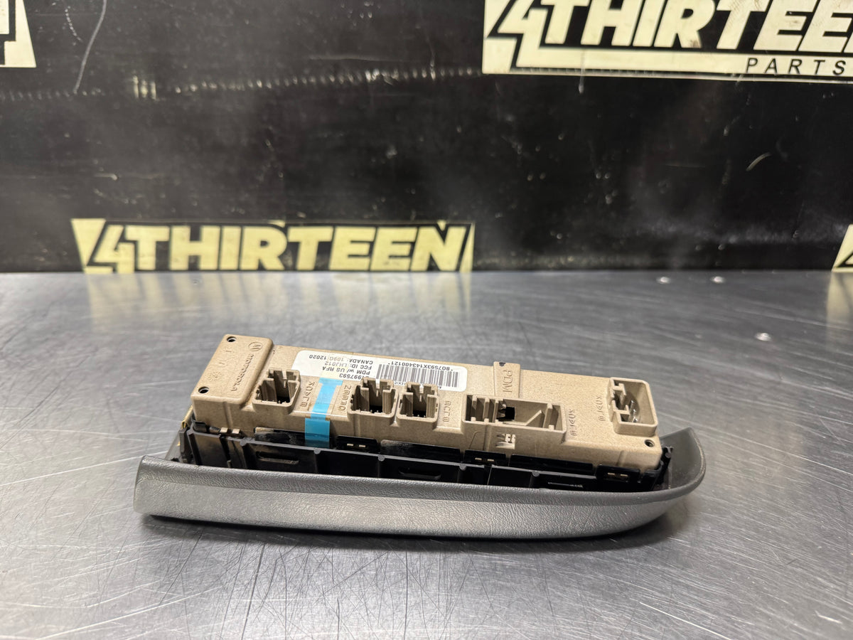 03-07 CHEVY SILVERADO RH PASSENGER WINDOW SWITCH 21997593 OEM #X8