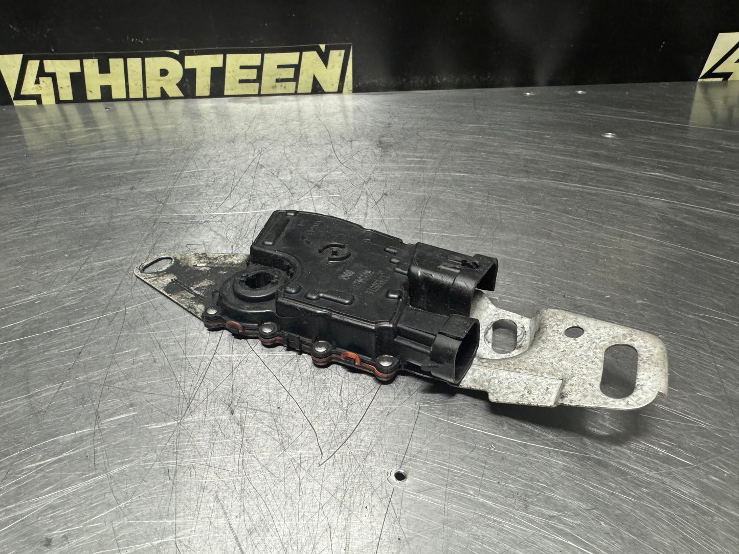 97-04 C5 CORVETTE PARK NEUTRAL SAFETY SWITCH 12450016 OEM #N538