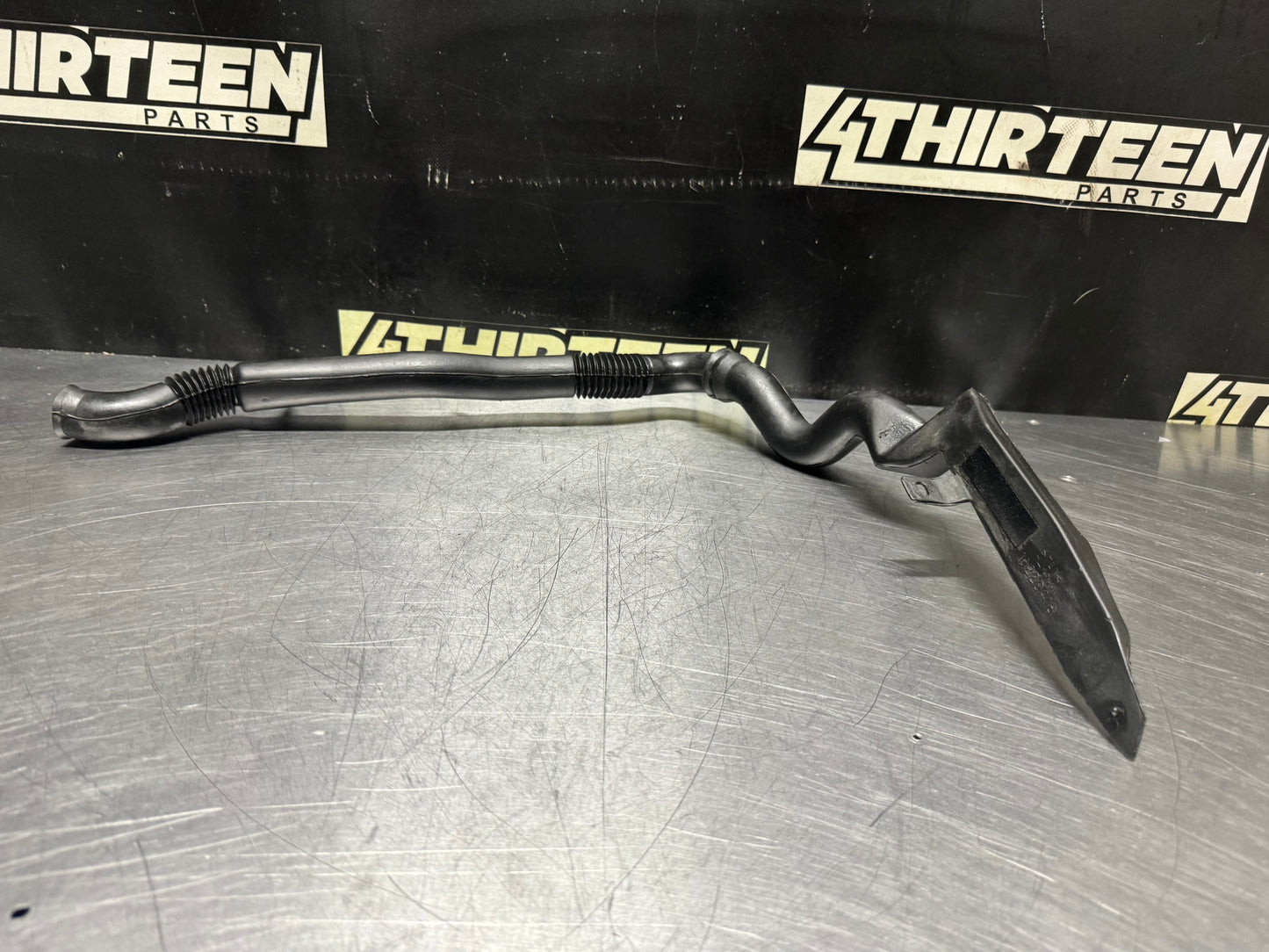97-04 C5 CORVETTE RIGHT SIDE DASH DEFROST TUBE 10229418 OEM #N532