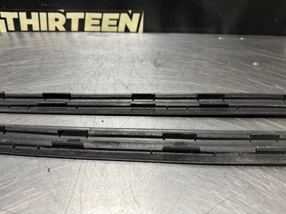04-06 PONTIAC GTO SCUFF PLATE SILL TRIM SET OEM #N322