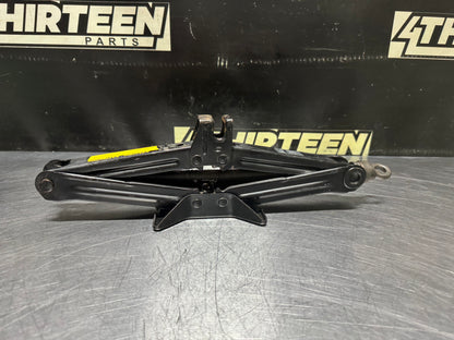 04-09 TOYOTA PRIUS SPARE TIRE EMERGENCY SCISSOR JACK 800KG OEM #N673