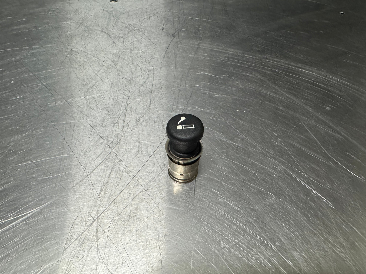 97-04 C5 CORVETTE CIGARETTE LIGHTER ELEMENT OEM #N163