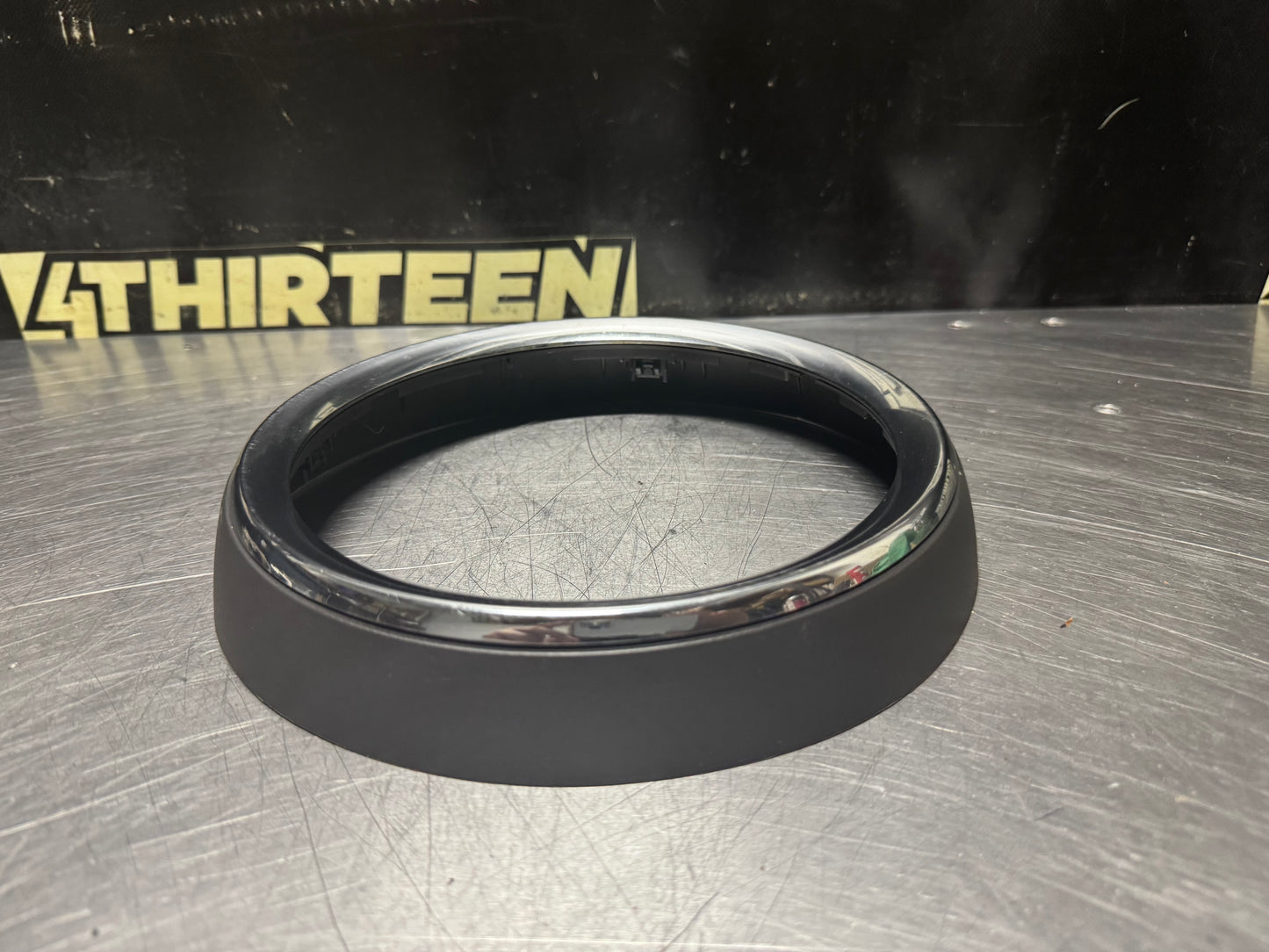 10-14 FORD MUSTANG GT RH DOOR SPEAKER TRIM RING OEM #N778