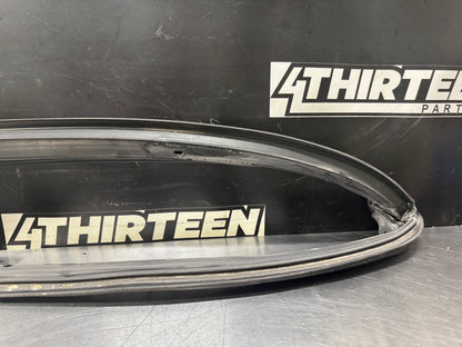 97-04 CORVETTE C5 FRONT WINDSHIELD SEAL / WEATHERSTRIPPING OEM #L473