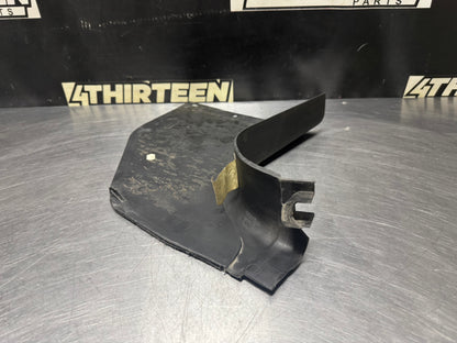 04-06 GTO DRIVER SIDE LH KICK PANEL #N290