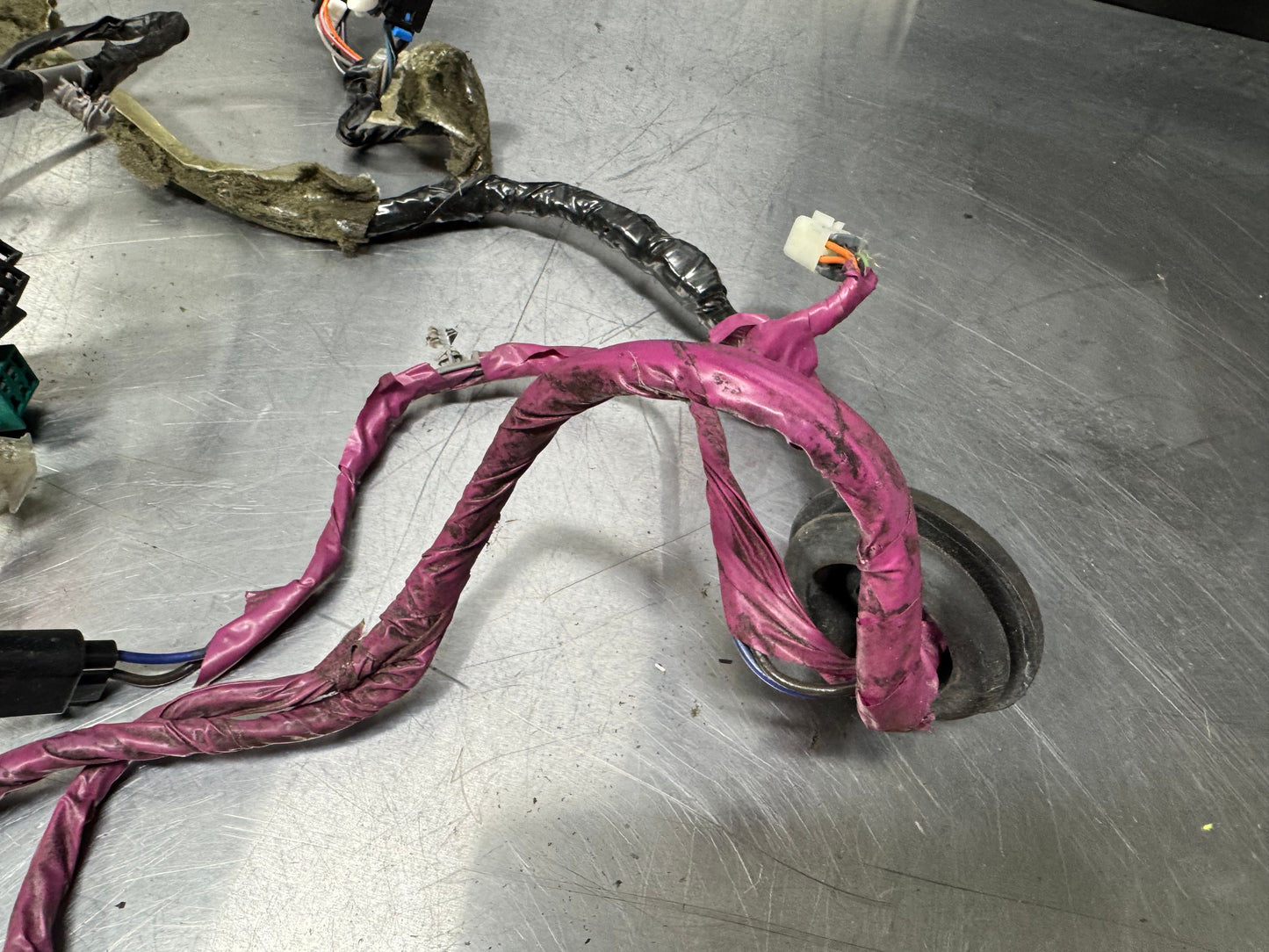 1997-2004 C5 CORVETTE USED OEM RH DOOR WIRE HARNESS #L275