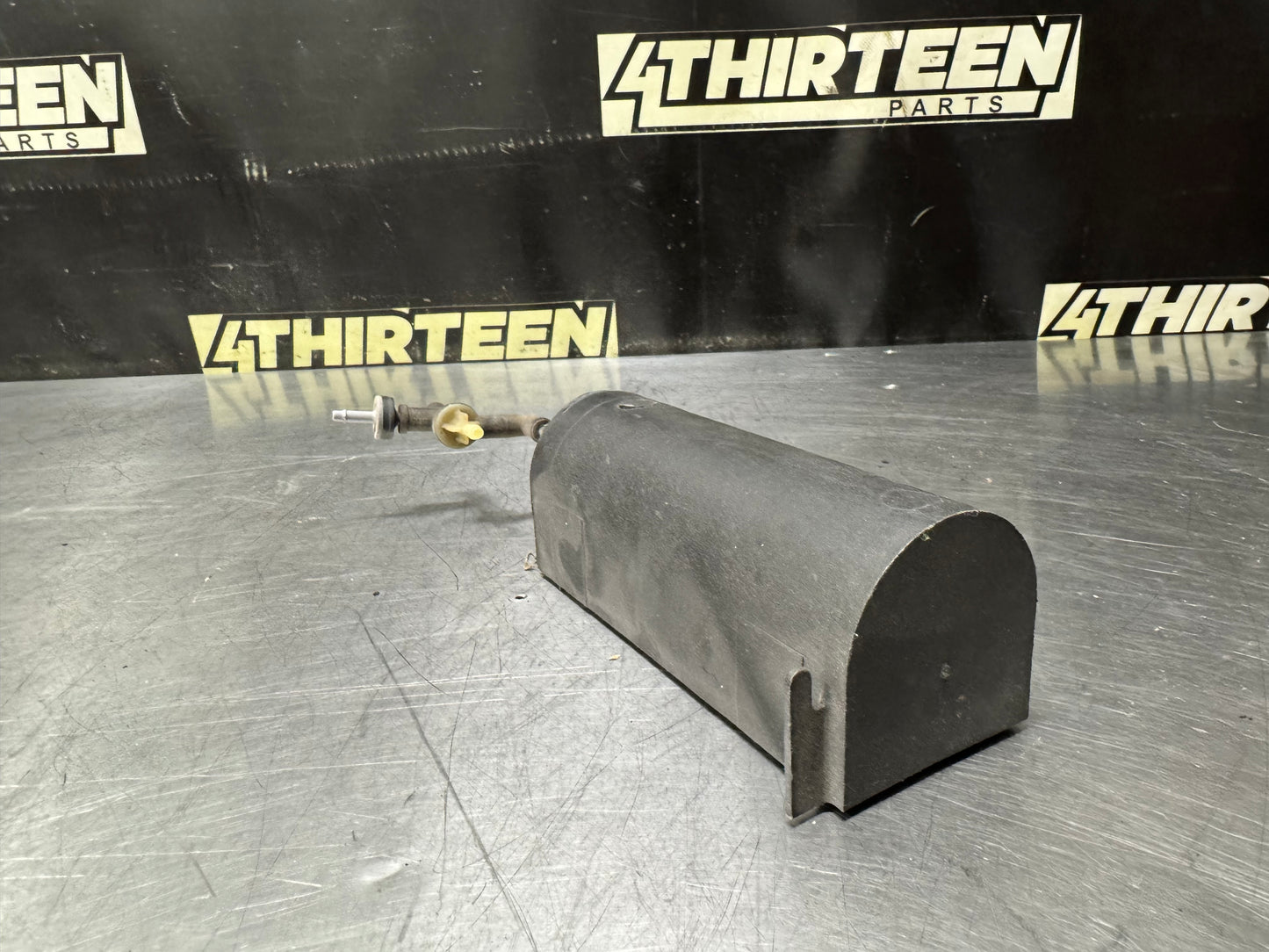 97-04 CORVETTE C5 OEM EXTERIOR EVAP CANISTER #N830