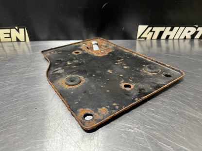 99-07 CHEVROLET SILVERADO BATTERY TRAY 15735435 OEM #N204