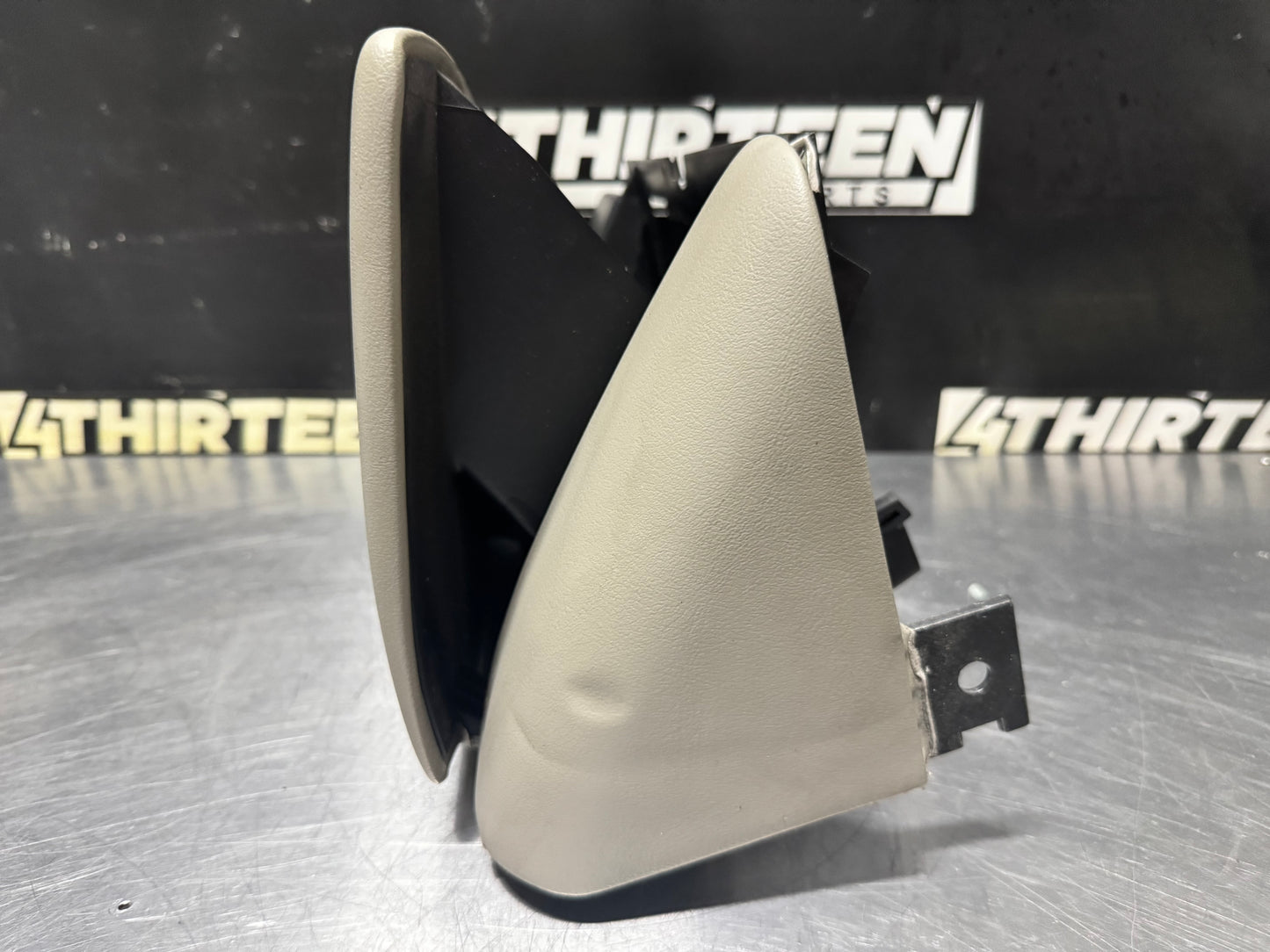 1997-2004 C5 CORVETTE OEM GLOVE BOX TAN #N107