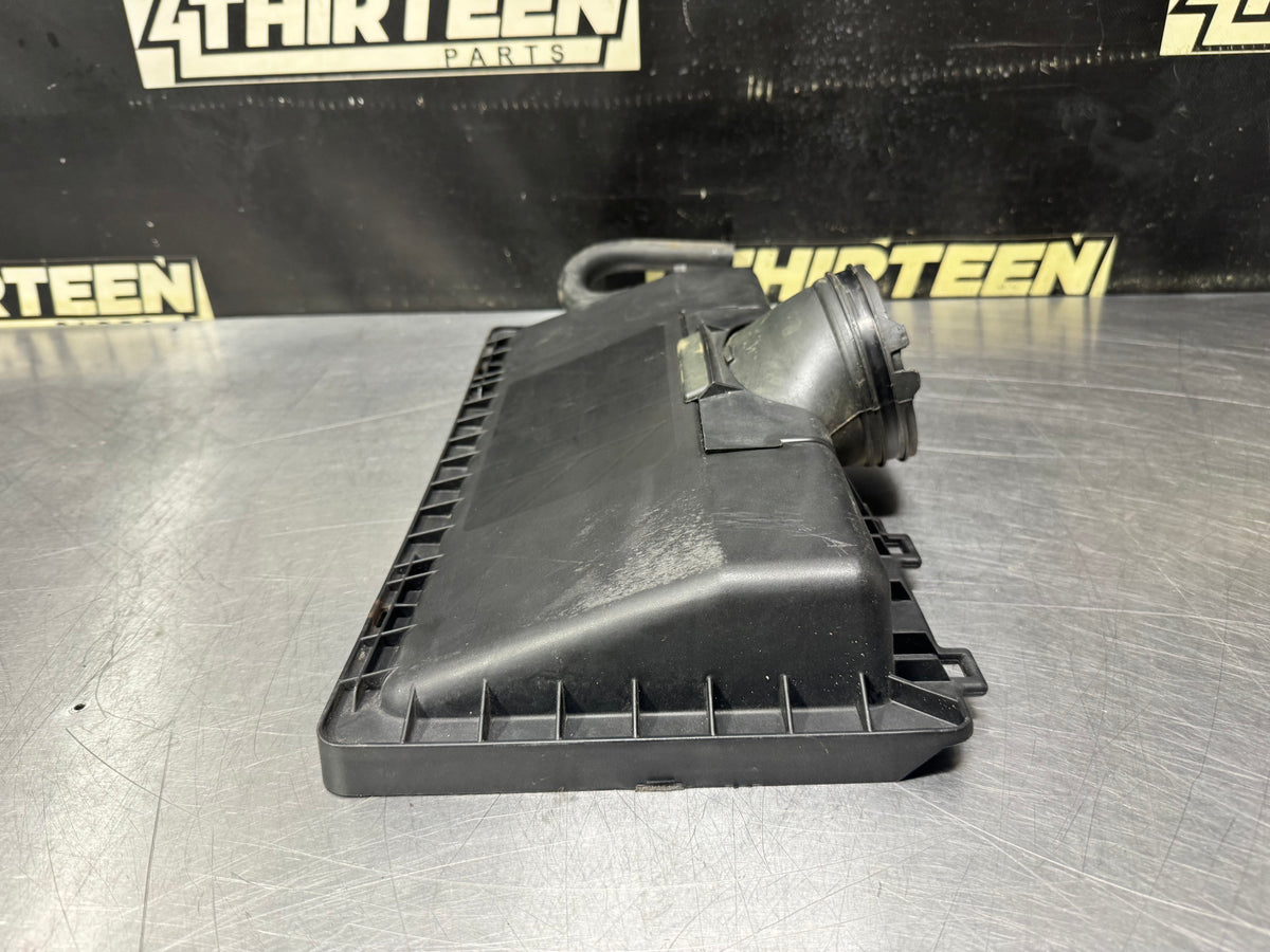 97-04 C5 CORVETTE AIR CLEANER INTAKE COVER LID 25166555 OEM #N977
