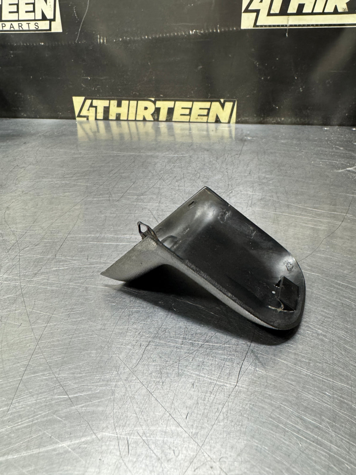 97 -04 CORVETTE C5 SEAT TRACK COVER #N999