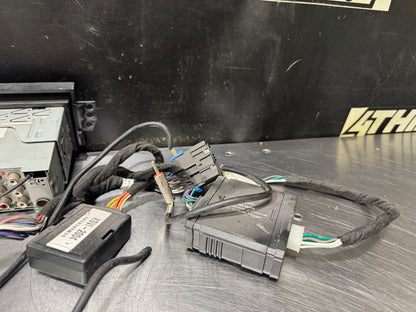 2004 CHEVY SILVERADO JVC KD-X360BTS AFTERMARKET RADIO #N930