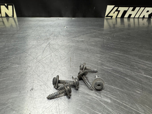 1997-2004 CORVETTE C5 FENDER T15 HARDWARE #N144