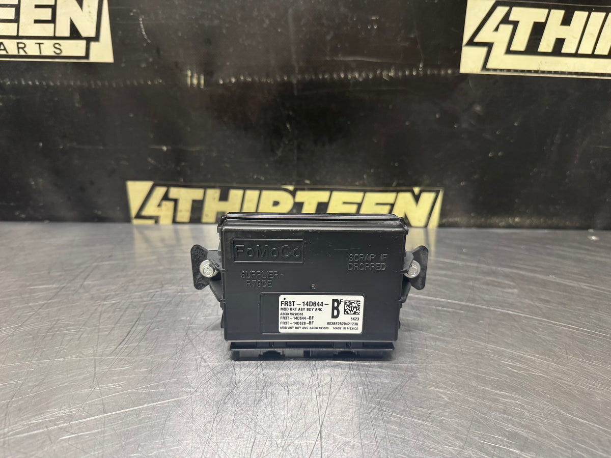 15-17 FORD MUSTANG GT LIGHTING CONTROL MODULE FR3T-14D644-BF OEM #V27