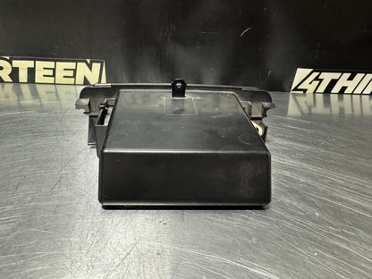 04-06 PONTIAC GTO CENTER CONSOLE LOWER COMPARTMENT #N136