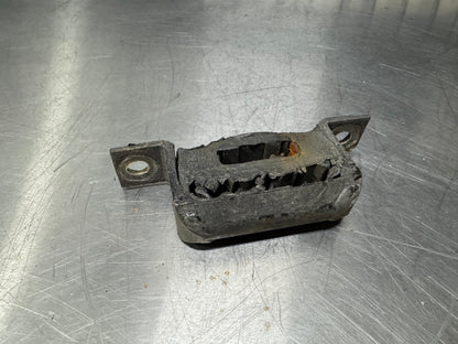 1997-2004 C5 CORVETTE REAR RUBBER EXHAUST HANGER #L269