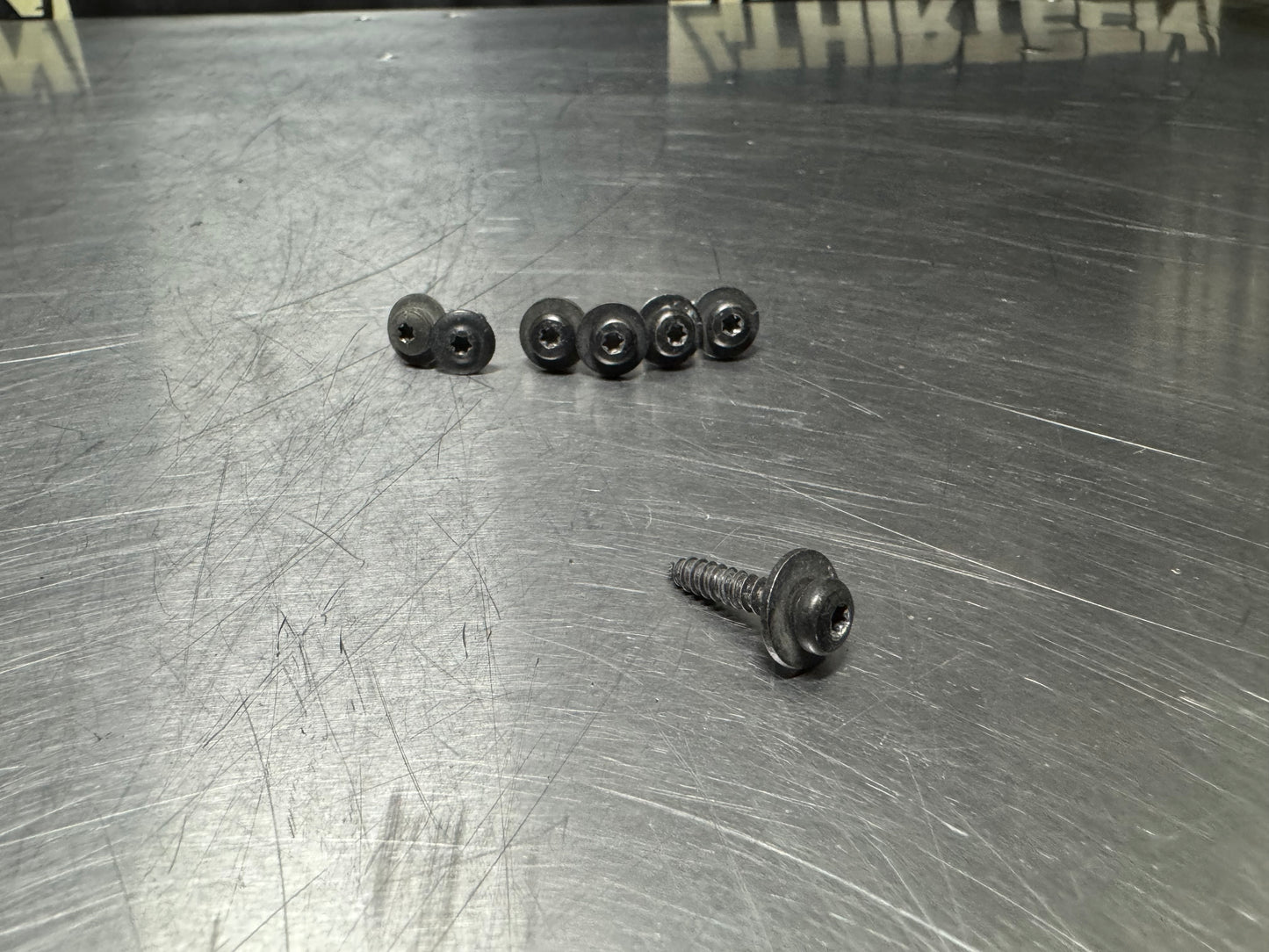 1997-2004 CORVETTE C5 FENDER T15 HARDWARE #N157