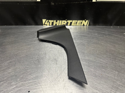 05-13 C6 CORVETTE RH PASSENGER FLOOR CONSOLE TRIM COVER PANEL 25897879 OEM #N597