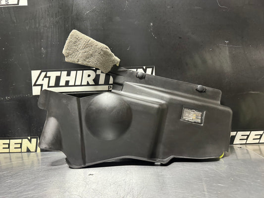 97-04 C5 CORVETTE FRONT RIGHT UNDER DASH HUSH PANEL OEM 10247542 #N182