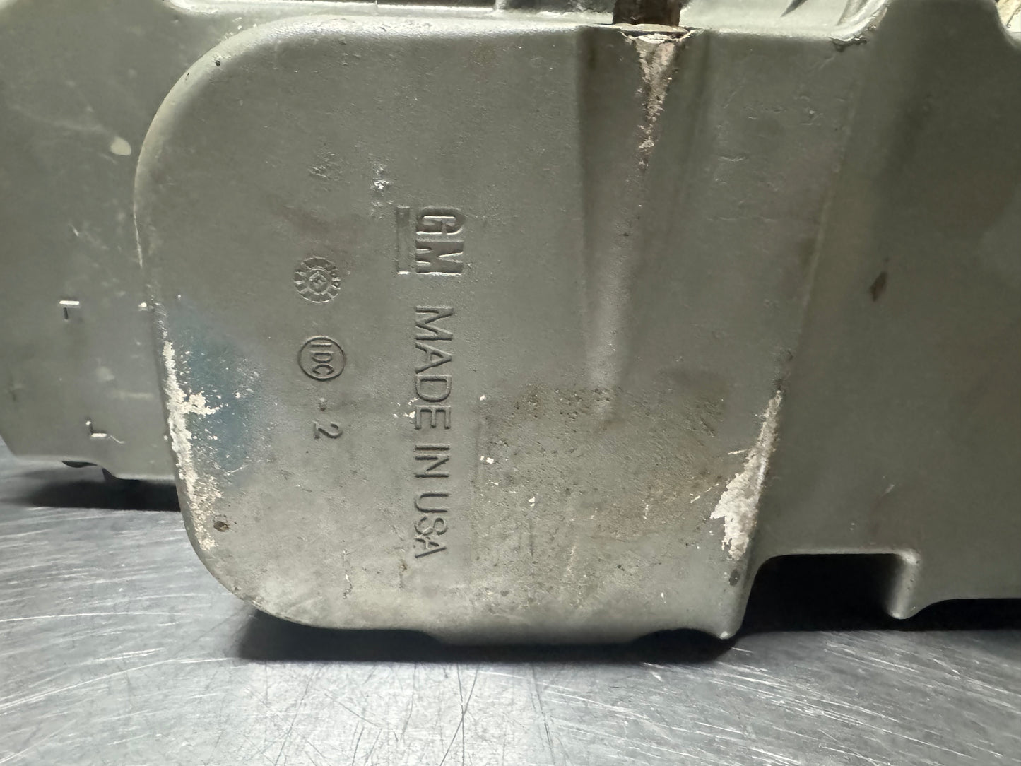 10-15 CHEVY CAMARO LS3 6.2L OIL PAN W/ OIL PICK UP AND WINDAGE TRAY OEM #N413