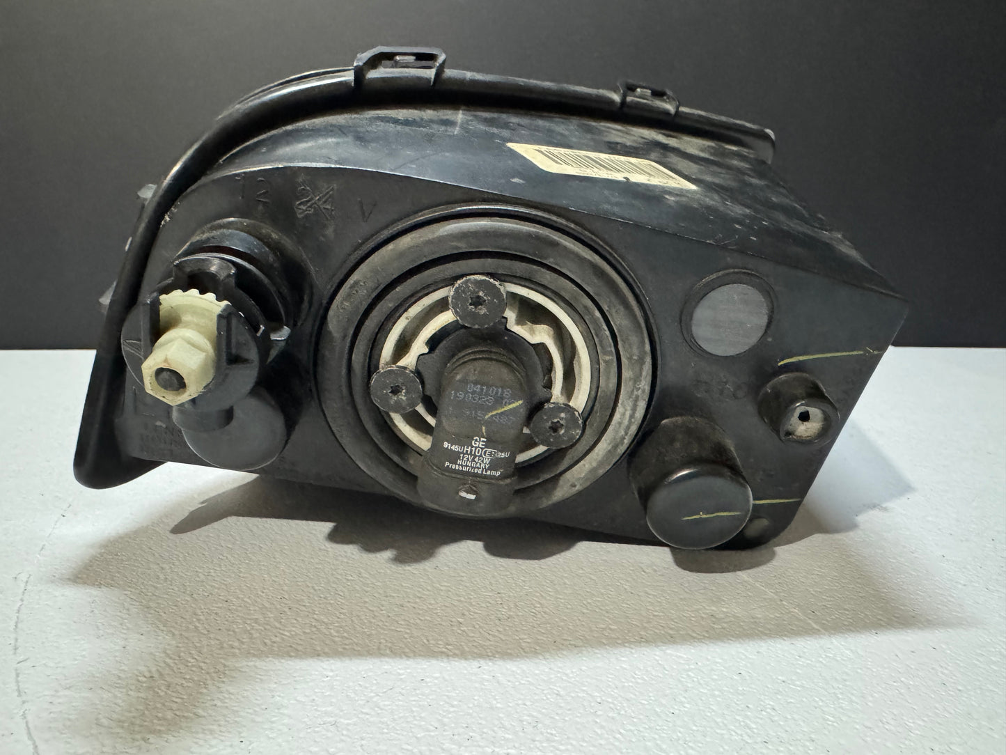 05-14 C6 CORVETTE LH DRIVER SIDE FOG LIGHT 25942593 USED OEM #K2