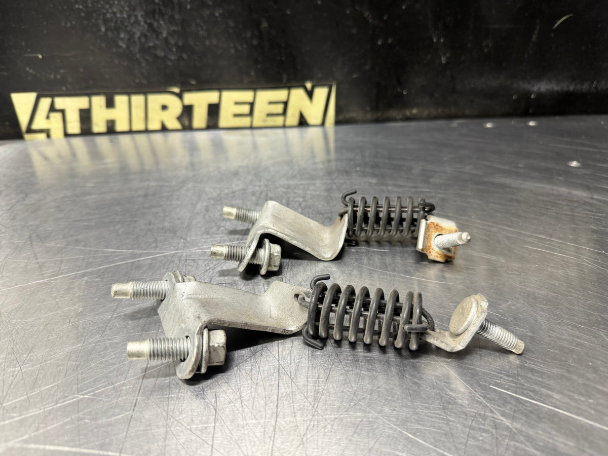 97-04 C5 CORVETTE SPRING EXHAUST HANGERS OEM #X29