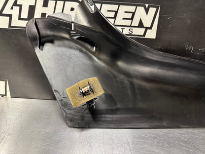 97-04 CORVETTE C5 LH B PILLAR TRIM 10426017 OEM #L467