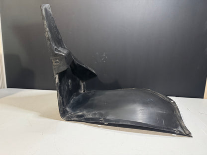 97-04 C5 CORVETTE RIGHT FRONT PASSENGER  WHEEL LINER SPLASH SHEILD OEM #K13