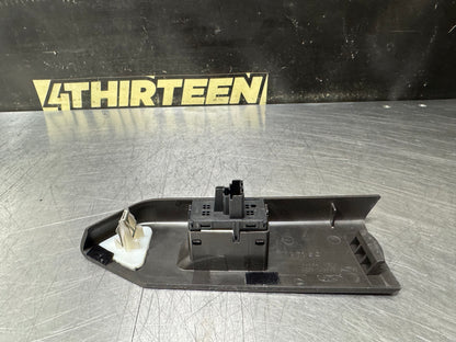 10-14 FORD MUSTANG RH PASSENGER WINDOW SWITCH AR33-14A563-ADW OEM #X2