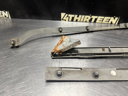 04-06 PONTIAC GTO UPPER REAR BUMPER BRACKET SET OEM #N305