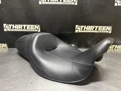 08-25 HARLEY DAVIDSON ROAD GLIDE TOURING SUNDOWNER LOW DEEP SEAT OEM #N562