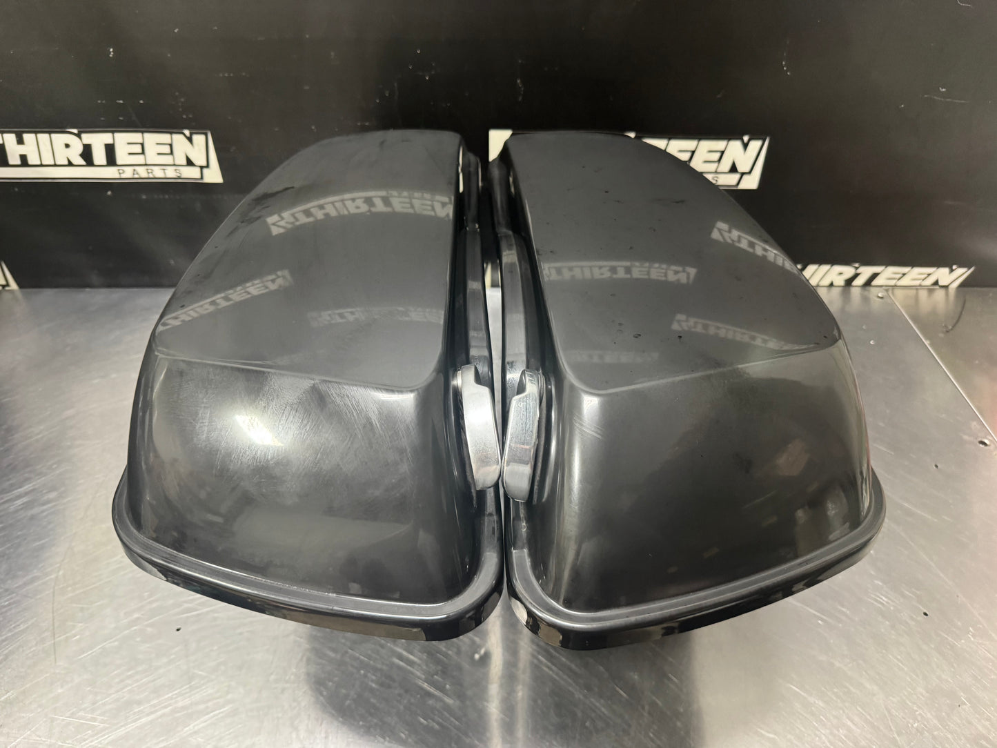 2010 HARLEY DAVIDSON STREET GLIDE SADDLE BAGS OEM #N334