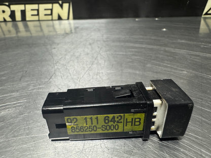 04 PONTIAC GTO MANUAL TRANSMISSION TRACTION CONTROL SWITCH 92111642 OEM #N282