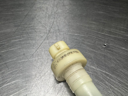 97-04 C5 CORVETTE WINDSHIELD WASHER FLUID LEVEL SENSOR 90213473 OEM #N378