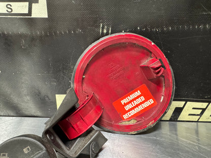 04-06 PONTIAC GTO FUEL FILLER DOOR ASSEMBLY RED 92119899 OEM #N714