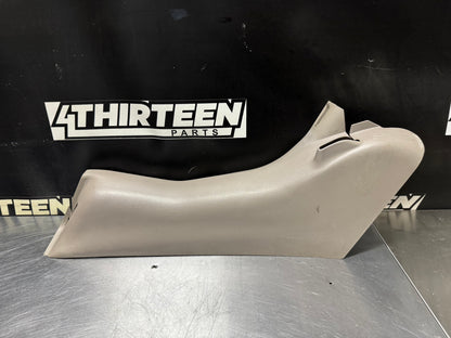 97-04 CORVETTE C5 LH B PILLAR TRIM 10258545 OEM #N167