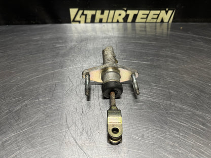 92-00 HONDA CIVIC CLUTCH MASTER CYLINDER OEM #N665