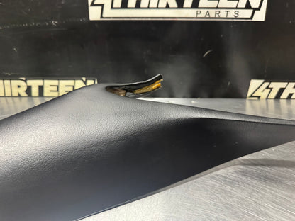 1997-2004 C5 CORVETTE RH PASSENGER FRONT A PILLAR TRIM EBONY OEM #N263