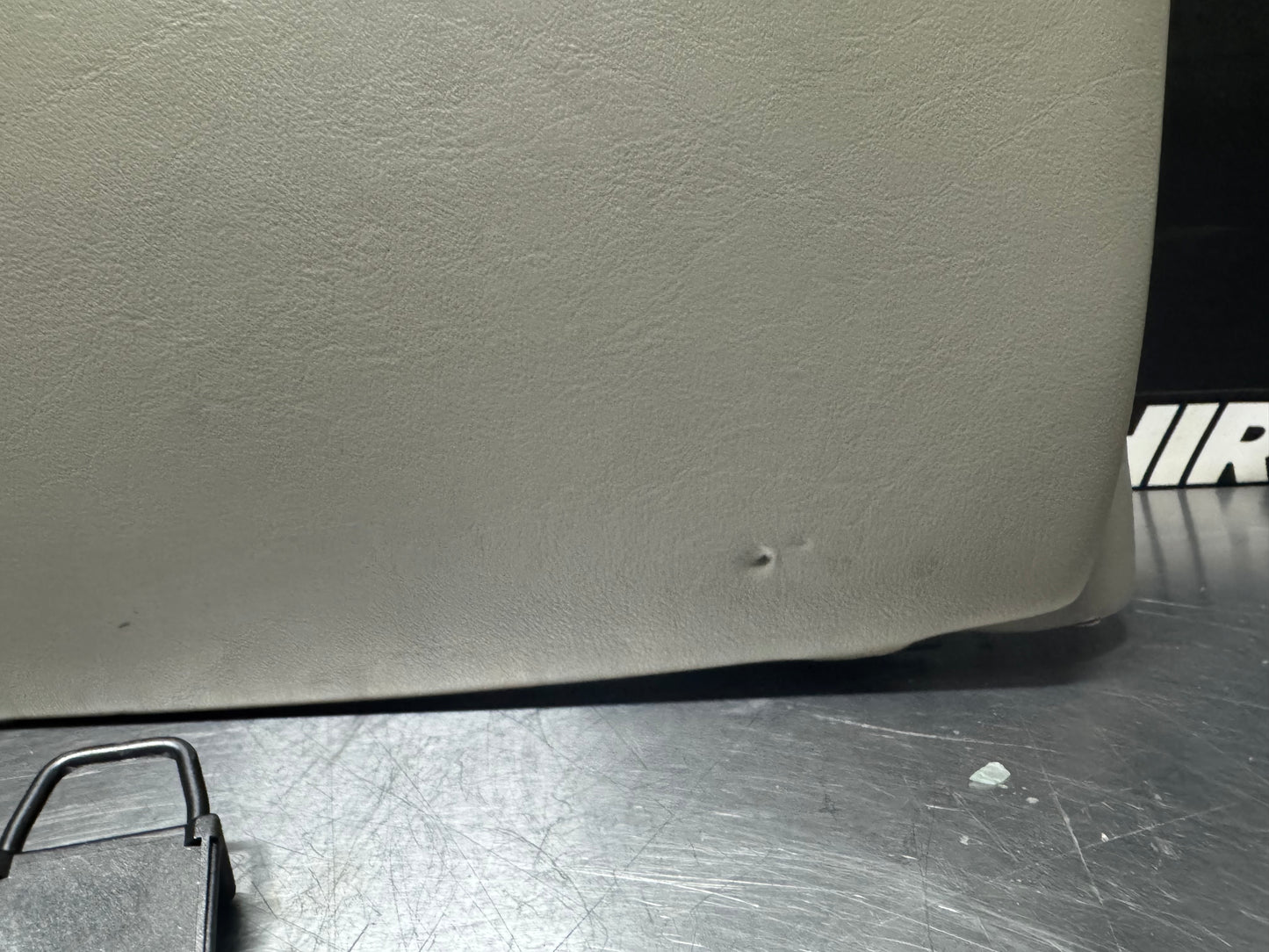 1997-2004 C5 CORVETTE OEM GLOVE BOX TAN #N107