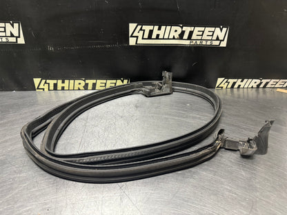 1997-2004 CORVETTE C5 CONVERTIBLE TOP TRUNK SEAL OEM #N514