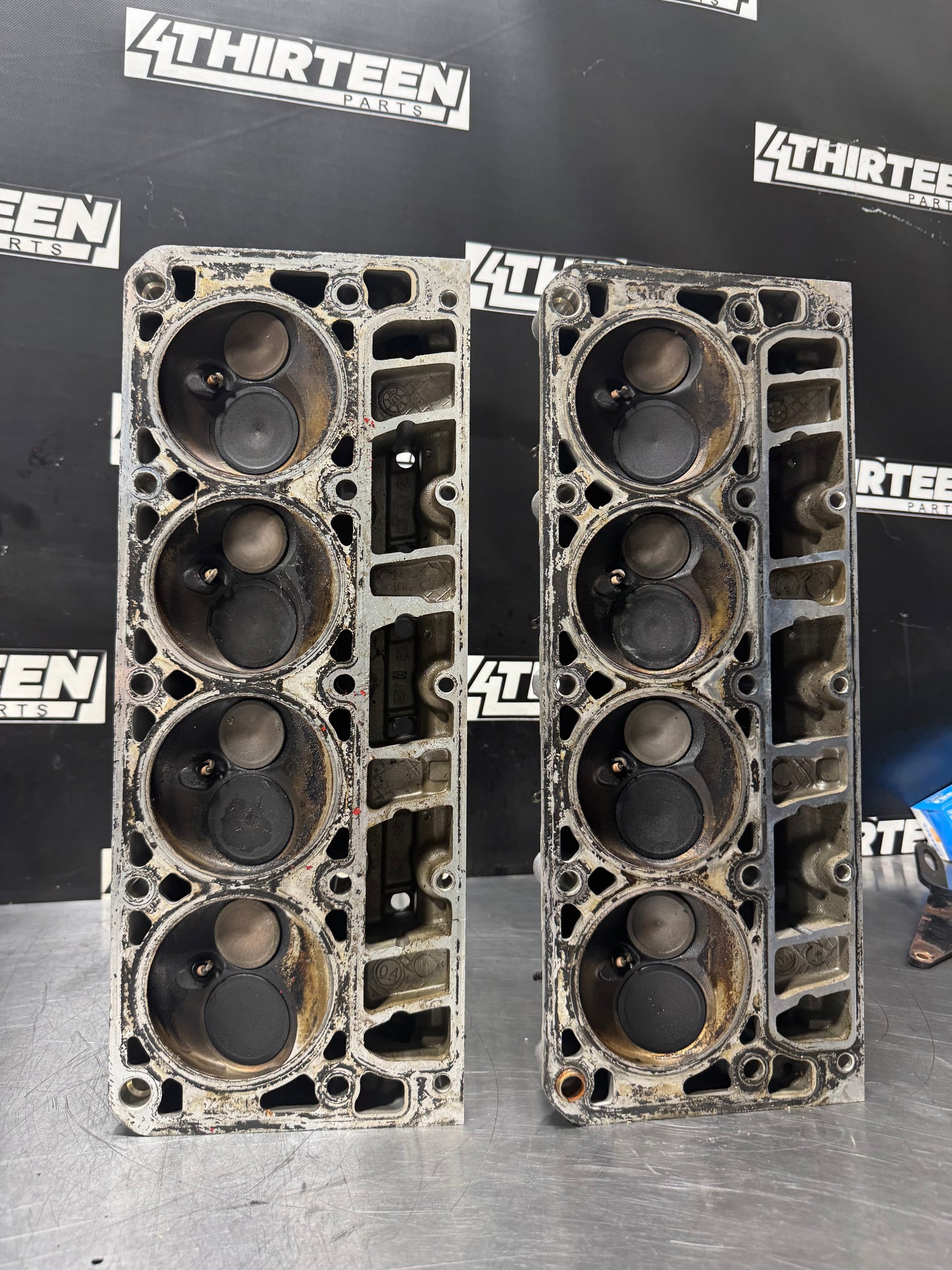 PAIR OEM CAMARO TRANS AM GTO CORVETTE CYLINDER HEADS 241 LS1 LS2 LS3 LSX #L416