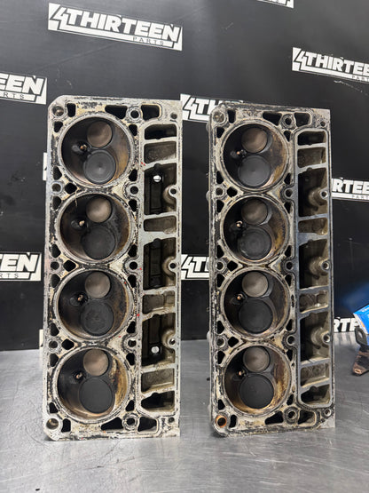 PAIR OEM CAMARO TRANS AM GTO CORVETTE CYLINDER HEADS 241 LS1 LS2 LS3 LSX #L416