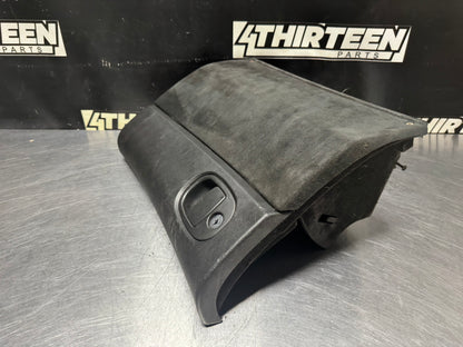04-06 PONTIAC GTO GLOVE BOX OEM #N301
