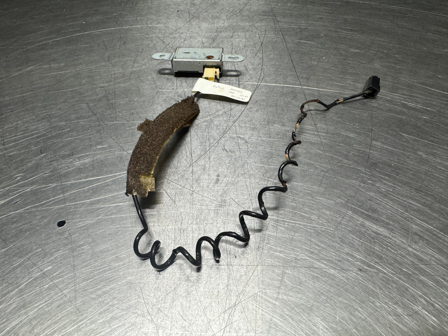 97-04 C5 CORVETTE RADIO ANTENNA BUFFER MODULE 09351701 OEM #N368