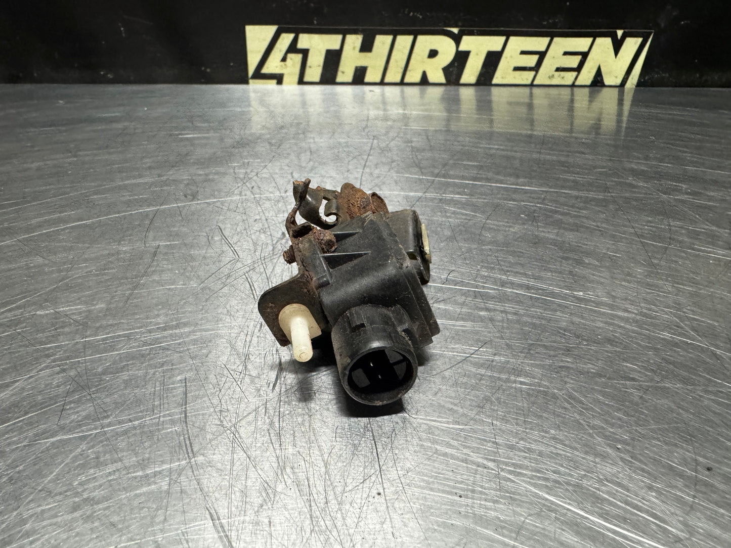 92-95 HONDA CIVIC EXTERNAL FIREWALL MAP SENSOR TN079800-2540 OEM #N674