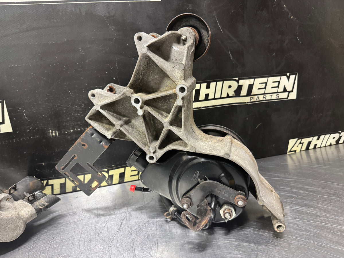03-06 CHEVY SILVERADO GMC SIERRA 6.0L 5.3L FRONT DRIVE SERPENTINE ASSEMBLY #N996
