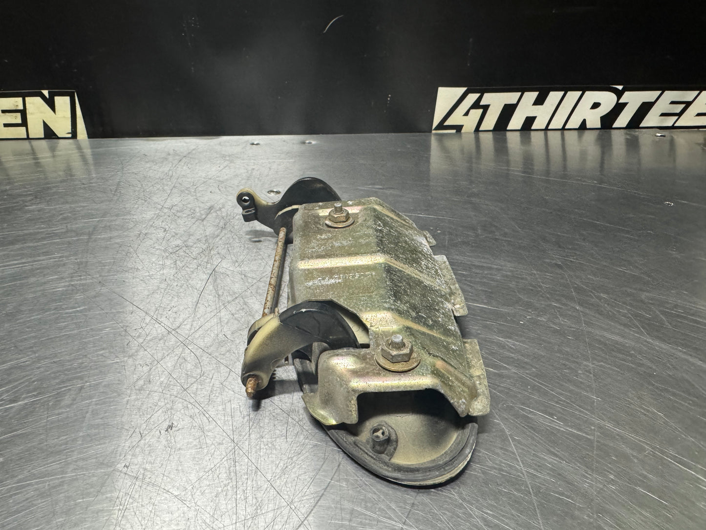 1997-2004 C5 CORVETTE BLCK RH DOOR HANDLE OEM #N115