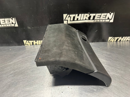 04-06 PONTIAC GTO GLOVE BOX OEM #N301