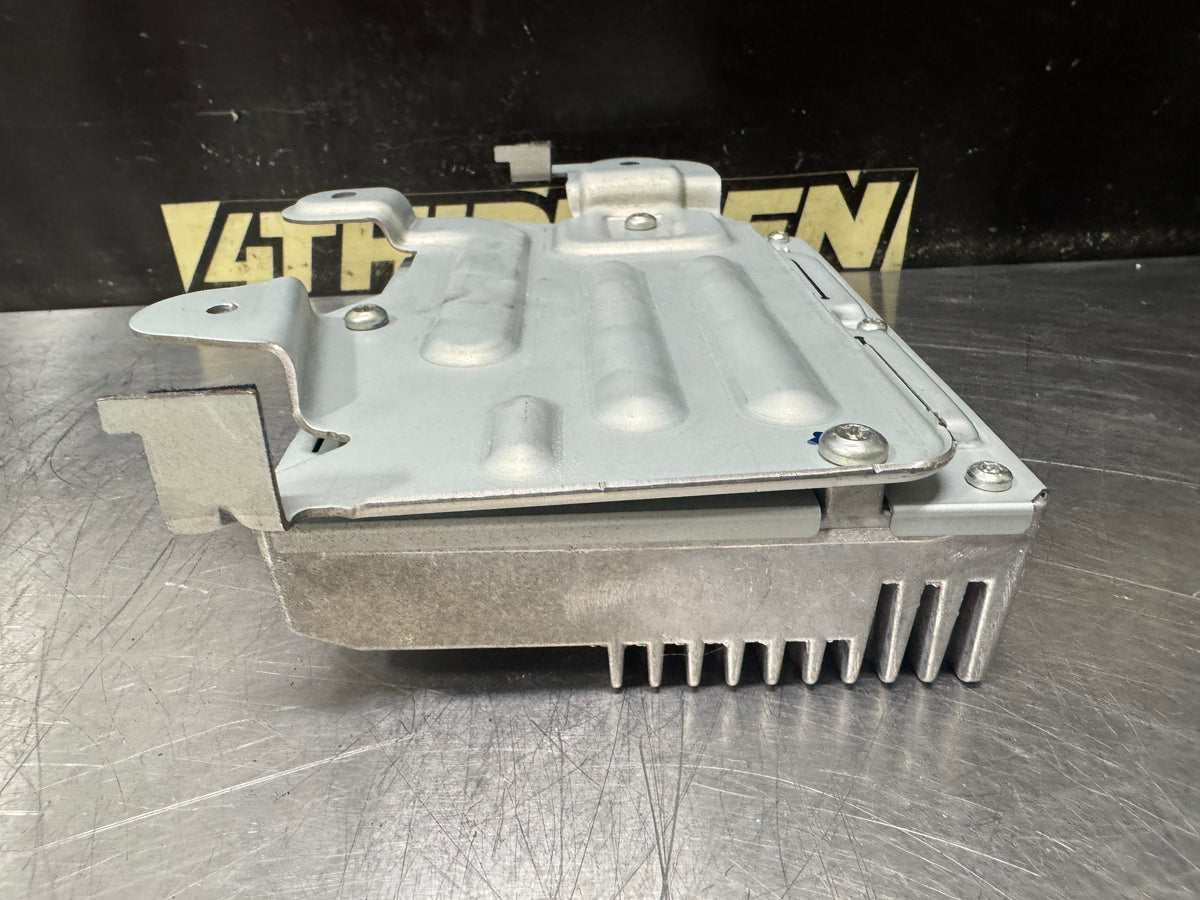 15-17 FORD MUSTANG GT RADIO AMPLIFIER FR3T-18T806-BL OEM #V63