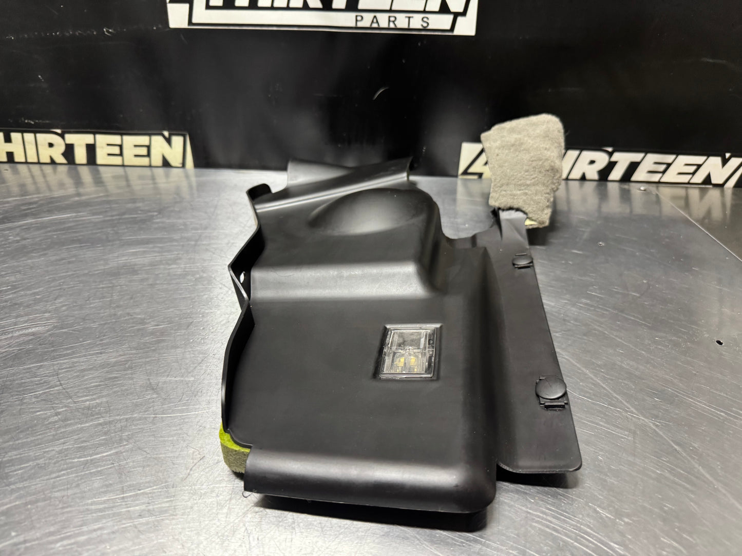 97-04 C5 CORVETTE FRONT RIGHT UNDER DASH HUSH PANEL OEM 10247542 #N182